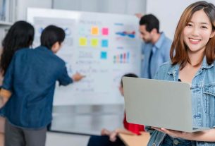 van-hanh-san-thuong-mai-dien-tu