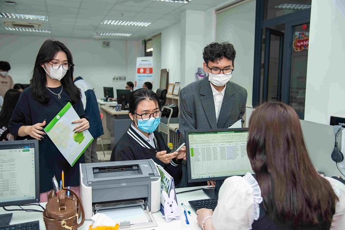 ho-so-xet-tuyen-dang-ky-vao-nganh-marketing-phenikaa