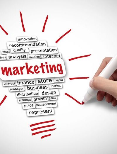 ly-do-hoc-nganh-marketing-can-thanh-thao-tieng-anh