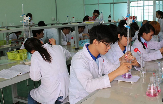 Danh sách các trường Cao đẳng và Đại học Dược uy tín nên theo học