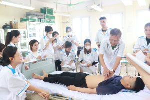 Học phí ngành Điều dưỡng Đại học Y Hà Nội bao nhiêu?